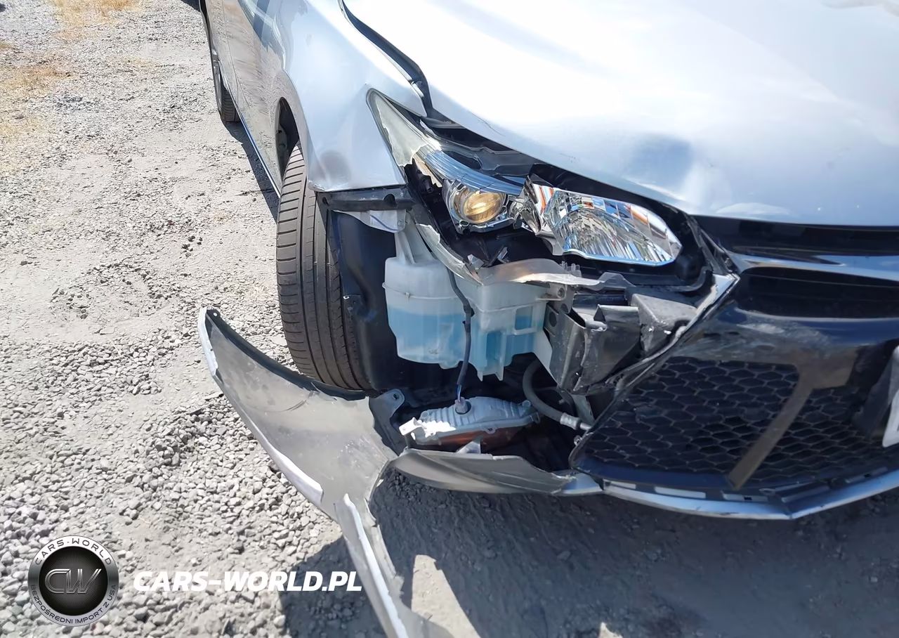 2016 Toyota Camry Se VIN:4T1BF1FK2GU185351 - 17