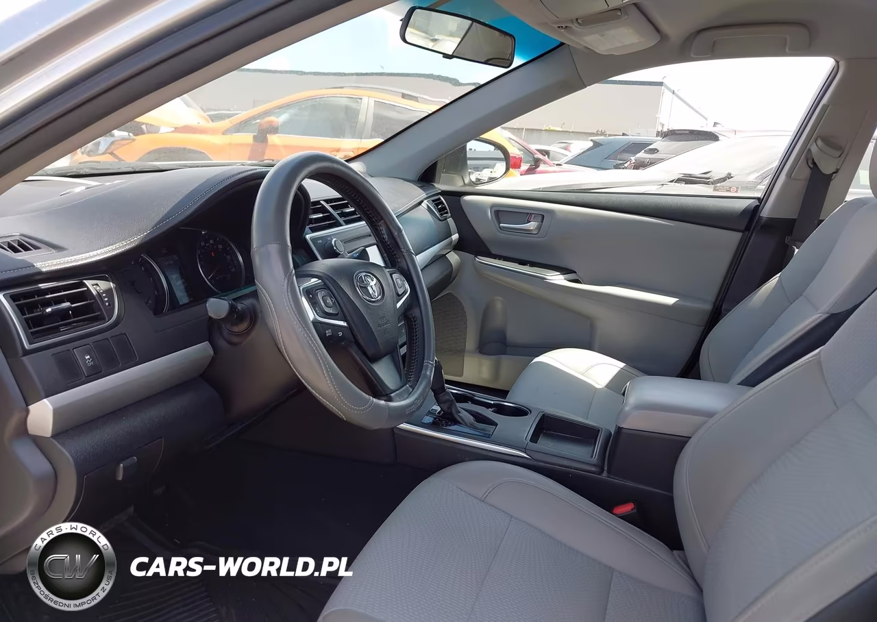 2016 Toyota Camry Se VIN:4T1BF1FK2GU185351 - 18