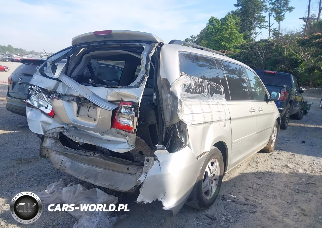 2005 Honda Odyssey Ex VIN:5FNRL38445B422417 - 4
