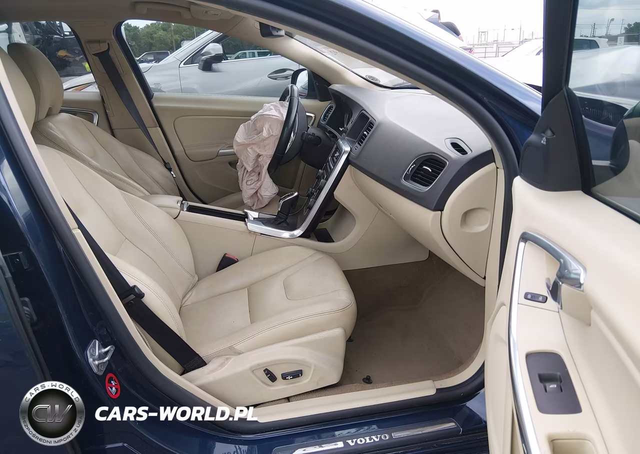 2015 Volvo S60 T5 Premier VIN:YV1612TB9F1310032 - 5