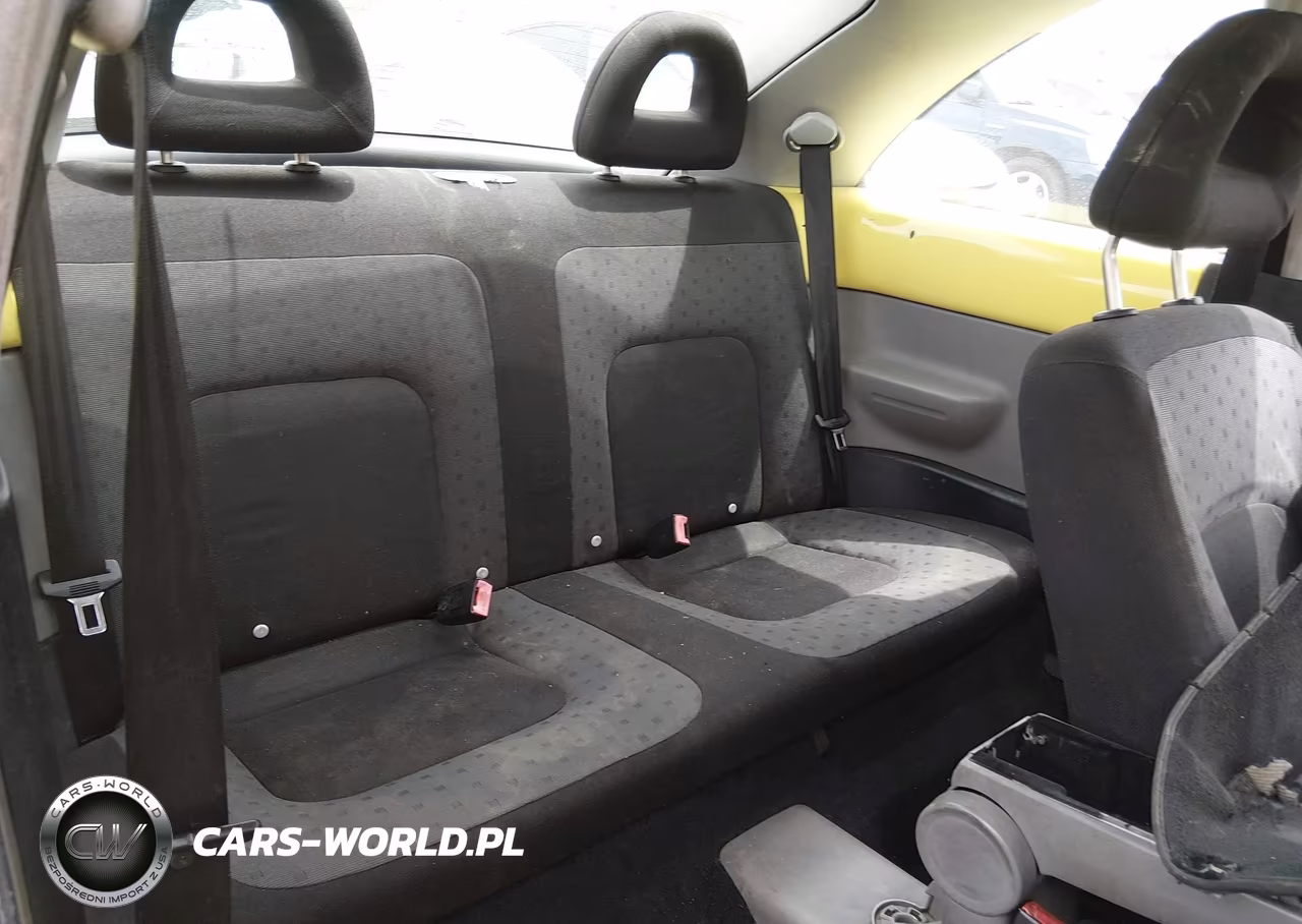 2001 Volkswagen New Beetle Gls VIN:3VWCK21C61M458276 - 8