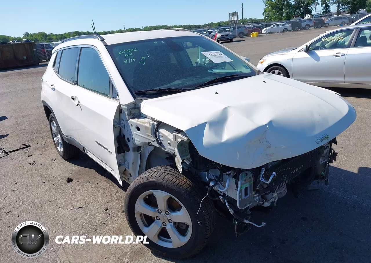 2021 Jeep Compass Latitude 4X4 – zdjęcie 1 z 16