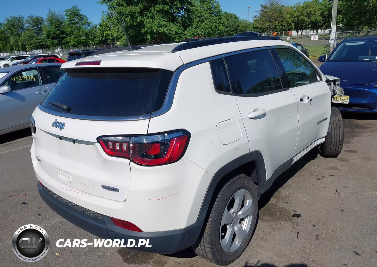 2021 Jeep Compass Latitude 4X4 VIN:3C4NJDBB1MT544511 - 4