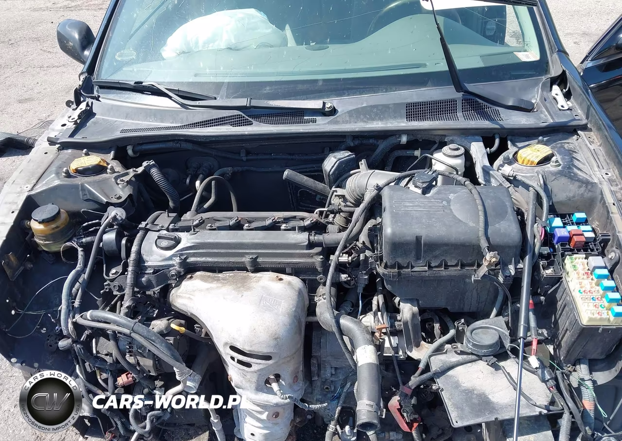 2004 Toyota Camry Le VIN:4T1BE32K24U374789 - 10
