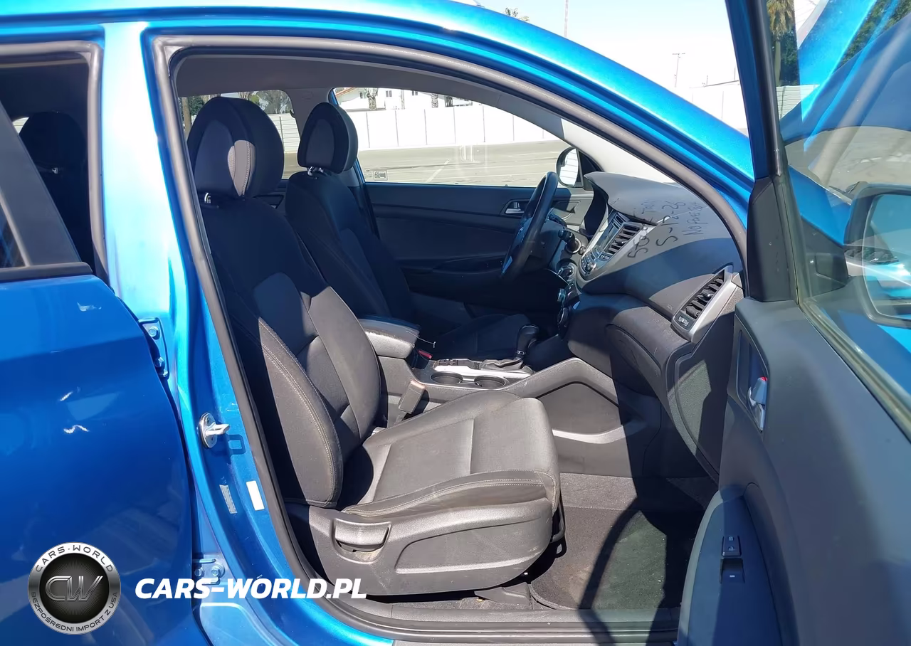 2016 Hyundai Tucson Se VIN:KM8J3CA49GU224526 - 5