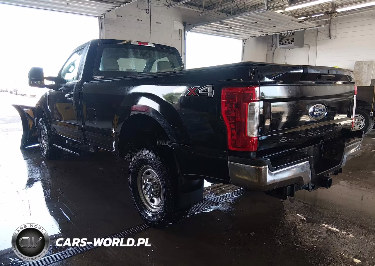 2019 Ford F-250 Xl VIN:1FTBF2B64KED43744 - 3