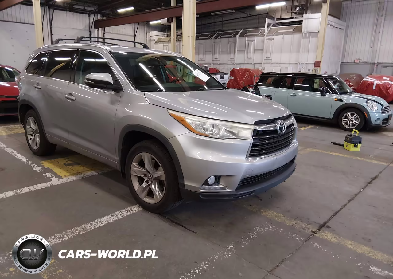 2016 Toyota Highlander Limited V6 – zdjęcie 1 z 17