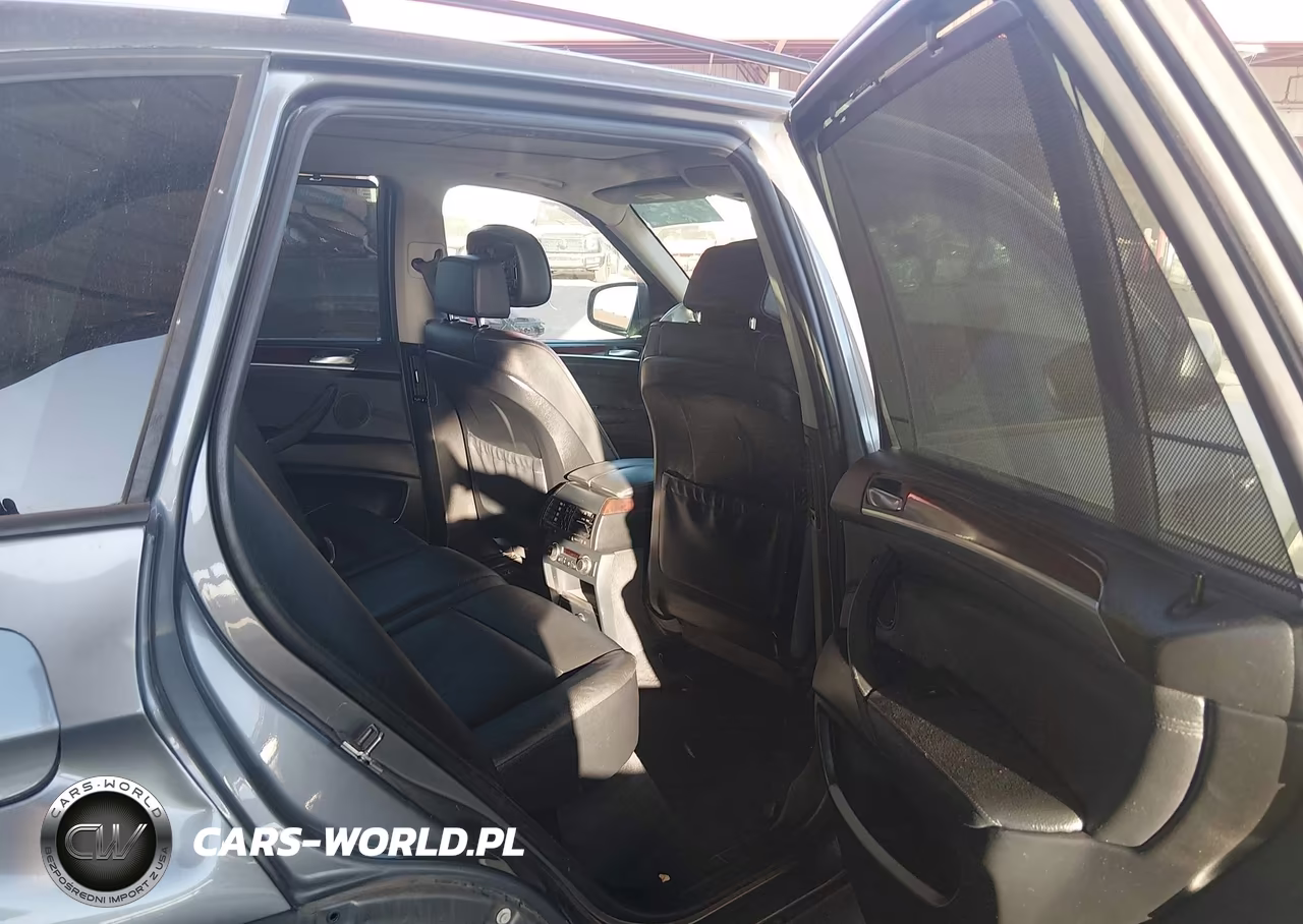 2010 BMW X5 xDrive30I VIN:5UXFE4C59AL279215 - 8
