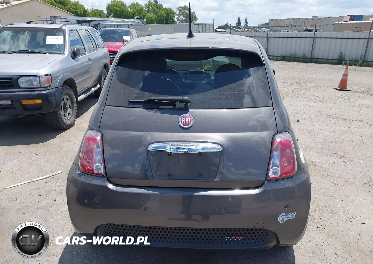 2016 Fiat 500E Battery Electric VIN:3C3CFFGE6GT209745 - 16