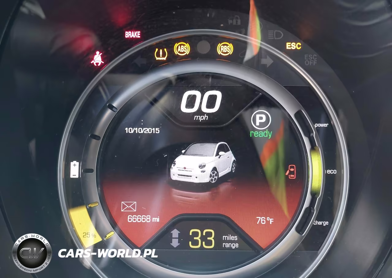 2016 Fiat 500E Battery Electric VIN:3C3CFFGE6GT209745 - 7