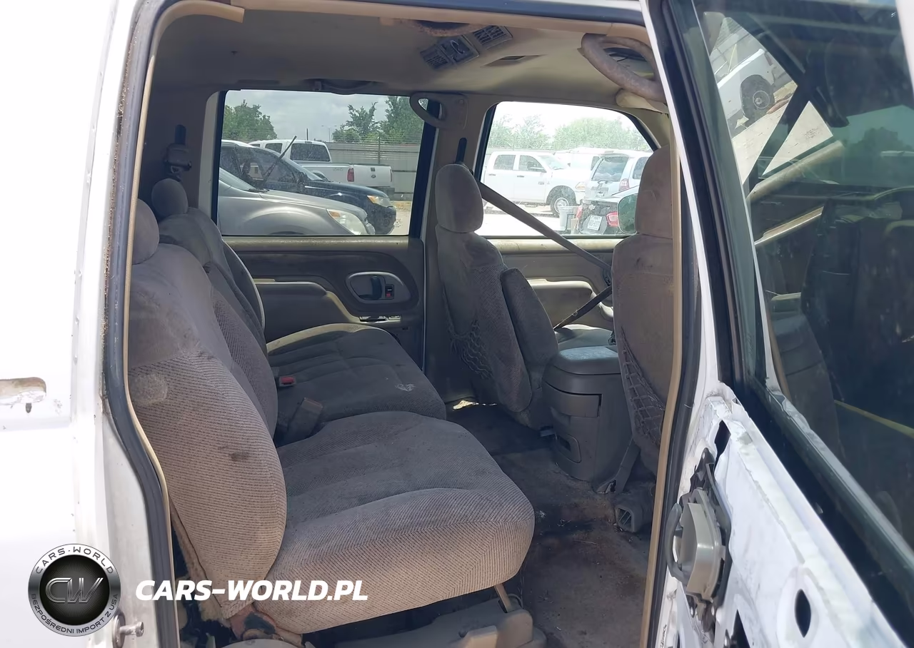 1999 Chevrolet Suburban 1500 Lt VIN:3GNEC16R1XG174357 - 8