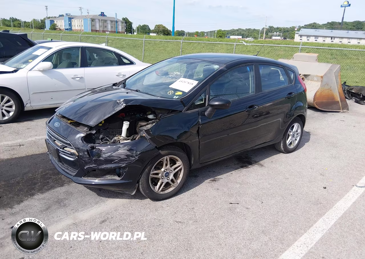 2019 Ford Fiesta Se VIN:3FADP4EJ8KM107924 - 2