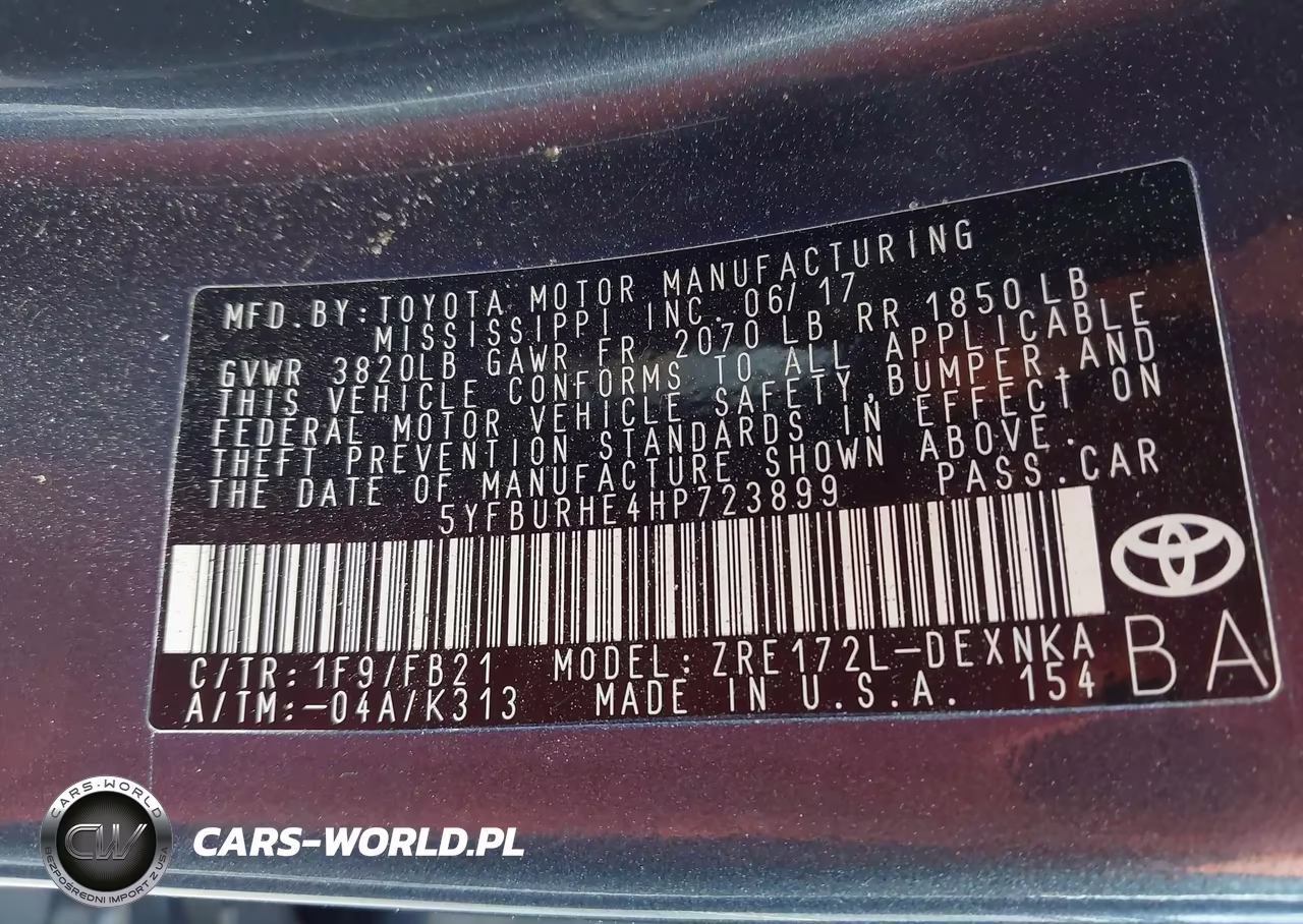 2017 Toyota Corolla Le VIN:5YFBURHE4HP723899 - 9