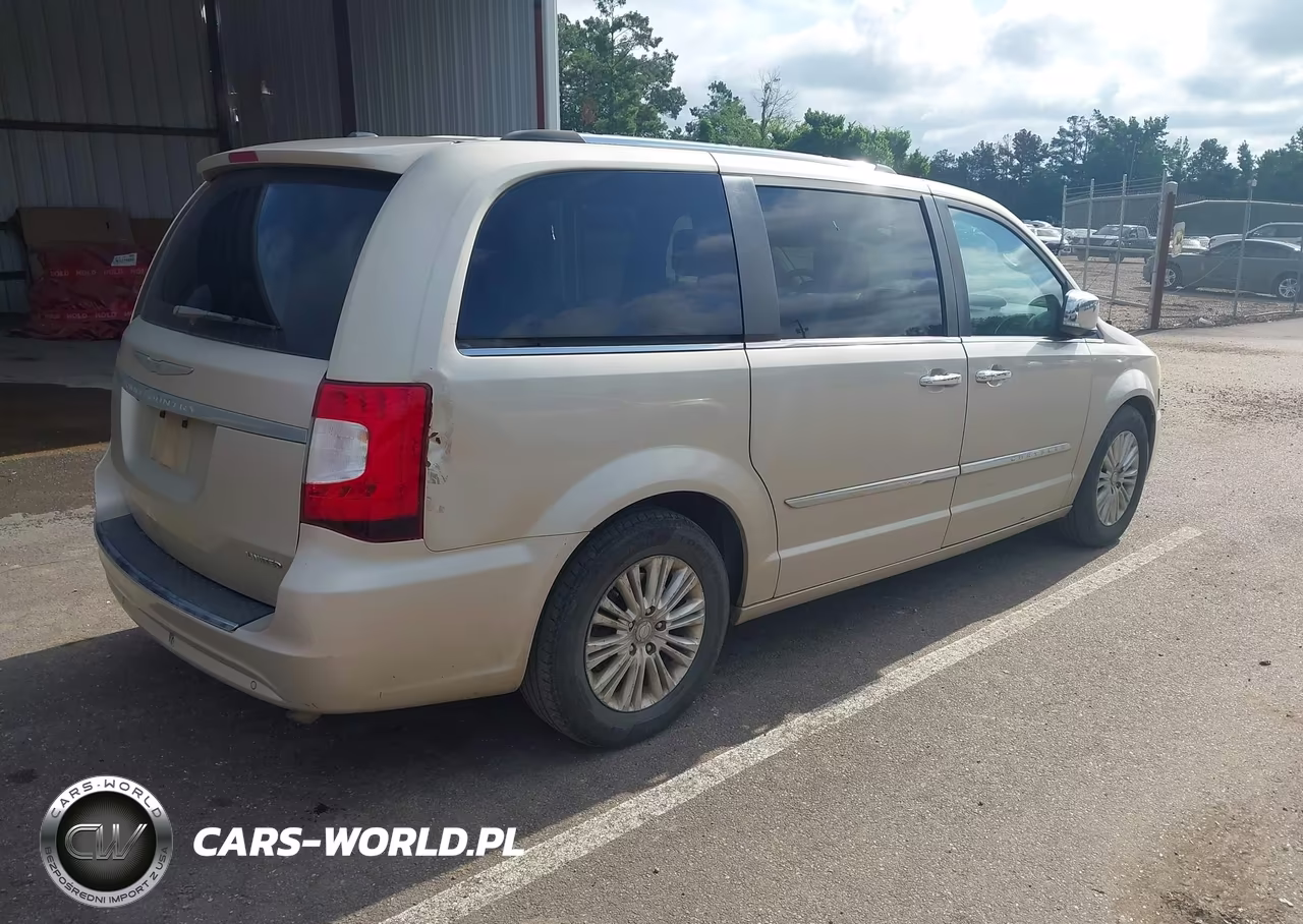 2014 Chrysler Town & Country Limited VIN:2C4RC1GG9ER204218 - 4