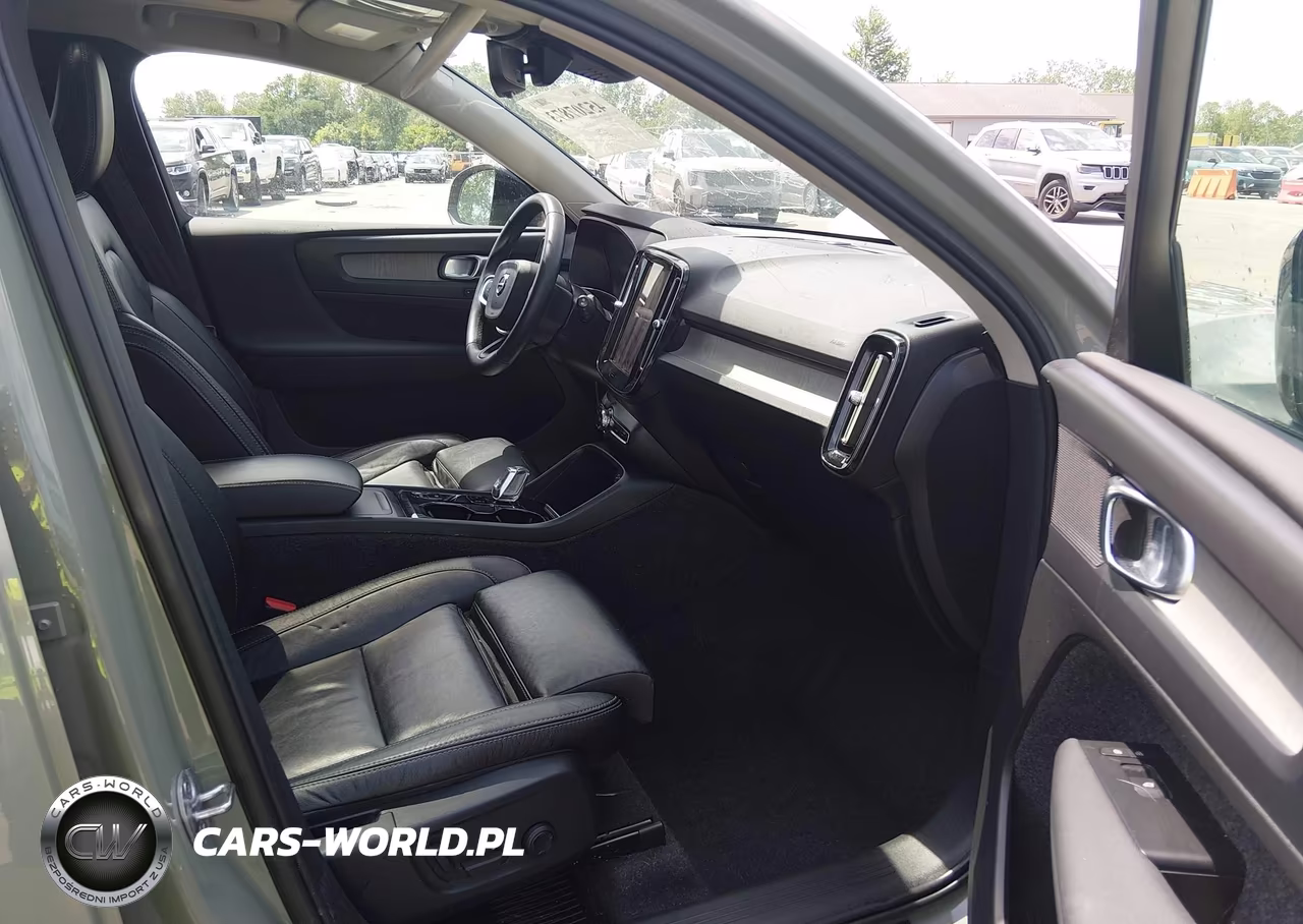 2023 Volvo Xc40 B5 Plus Dark Theme VIN:YV4L12UW4P2911089 - 5