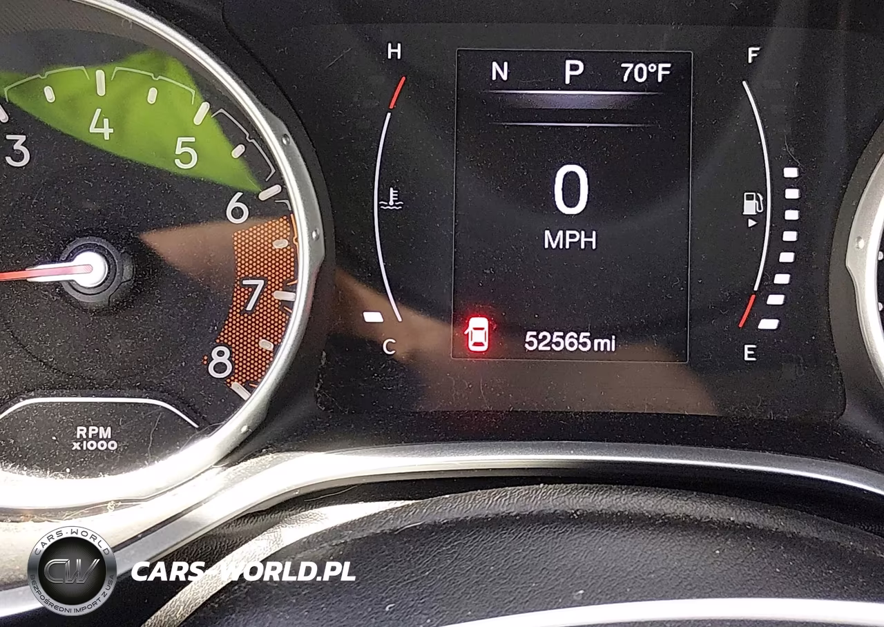 2018 Jeep Compass Latitude 4X4 VIN:3C4NJDBB3JT256193 - 15