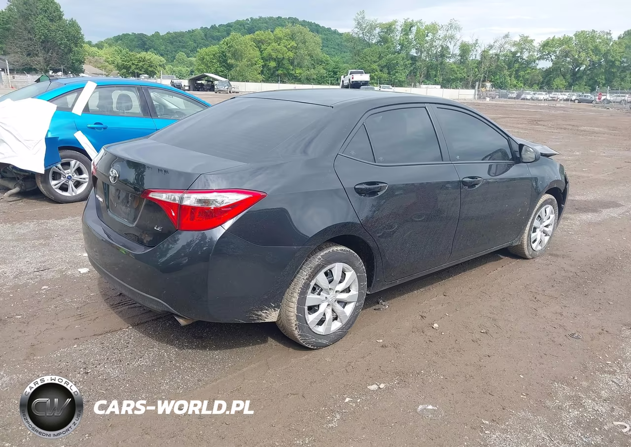 2016 Toyota Corolla Le VIN:5YFBURHE5GP539165 - 4