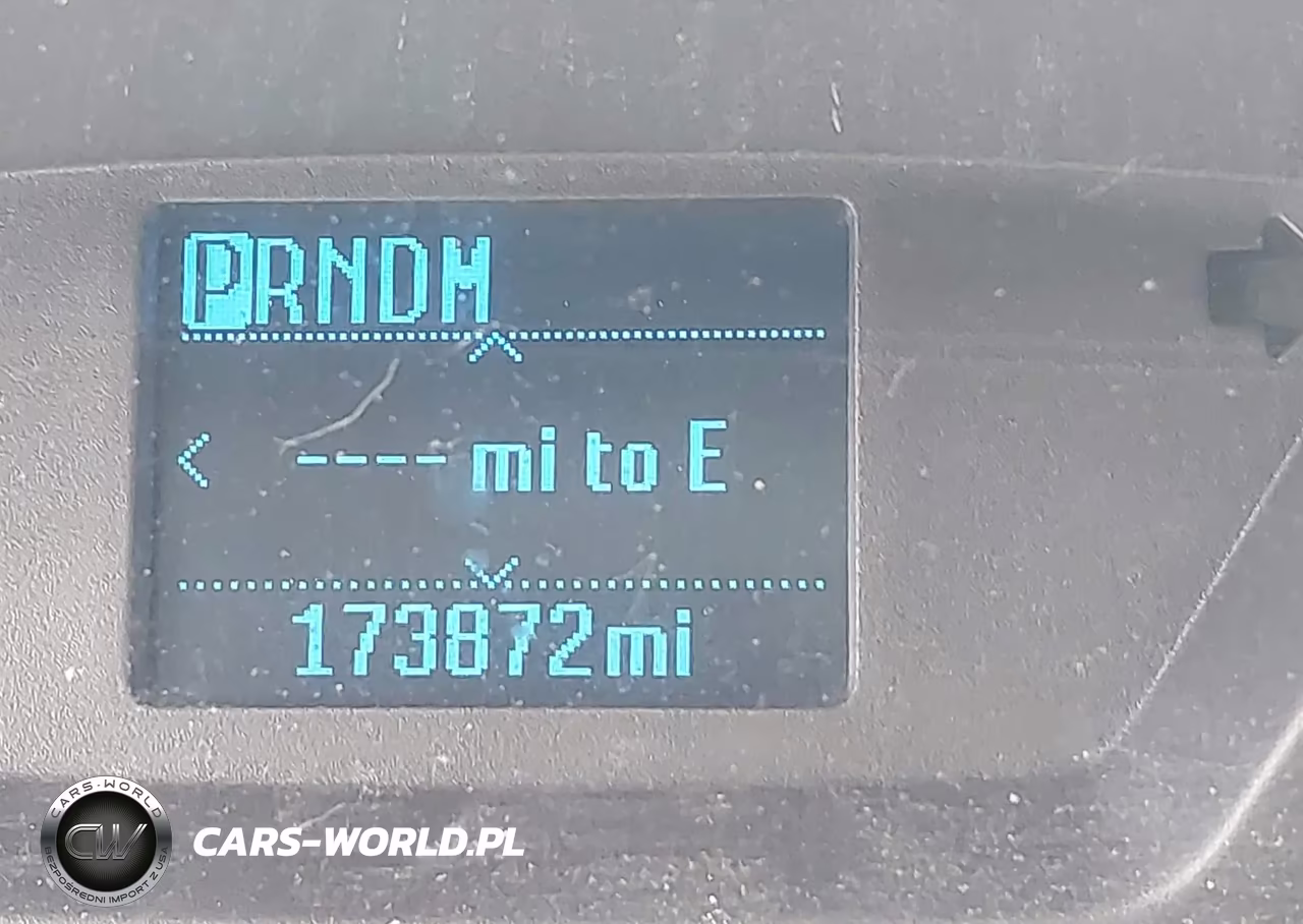 2018 Ford Transit-250 VIN:1FTYR1ZM1JKA65322 - 16