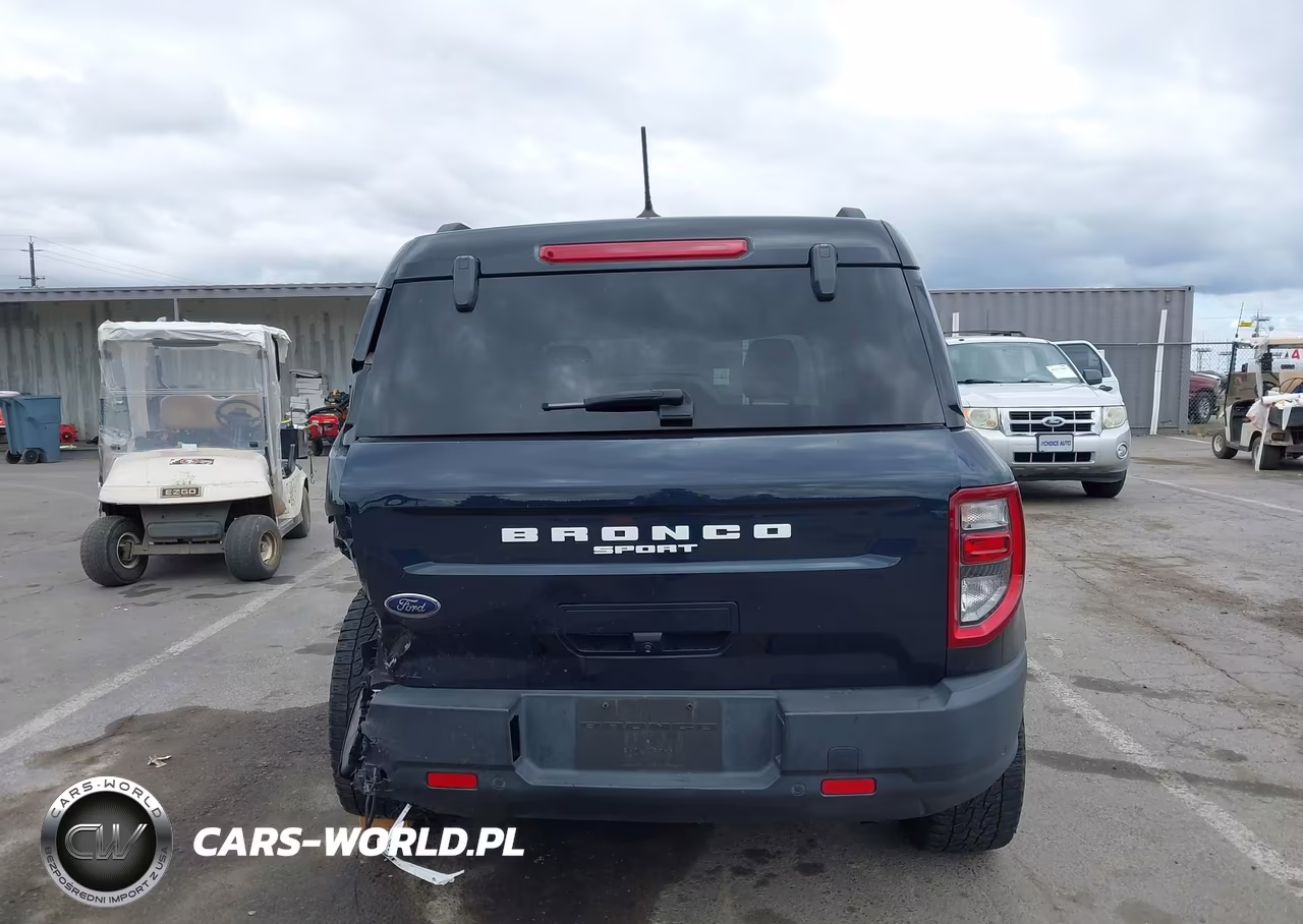 2021 Ford Bronco Sport Outer Banks VIN:3FMCR9C64MRB00014 - 16