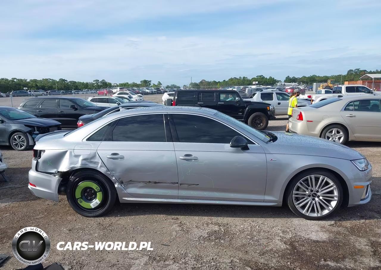 2019 Audi A4 45 Premium VIN:WAUENAF41KN019165 - 14