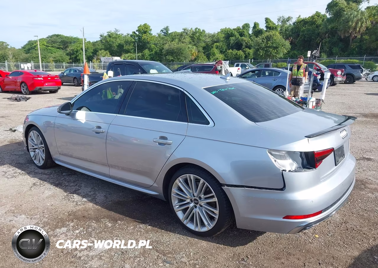 2019 Audi A4 45 Premium VIN:WAUENAF41KN019165 - 3