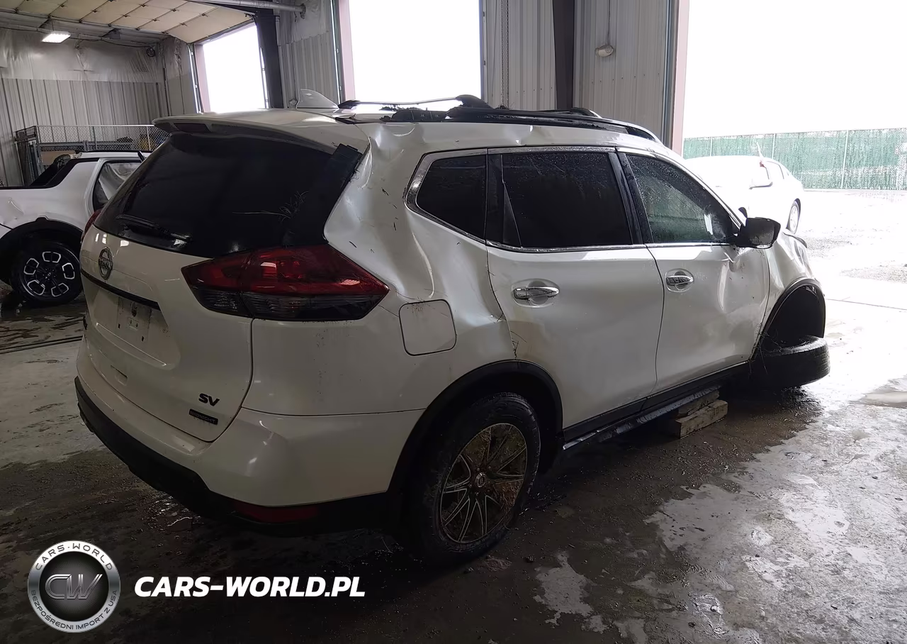 2018 Nissan Rogue Sv VIN:5N1AT2MT6JC798351 - 4
