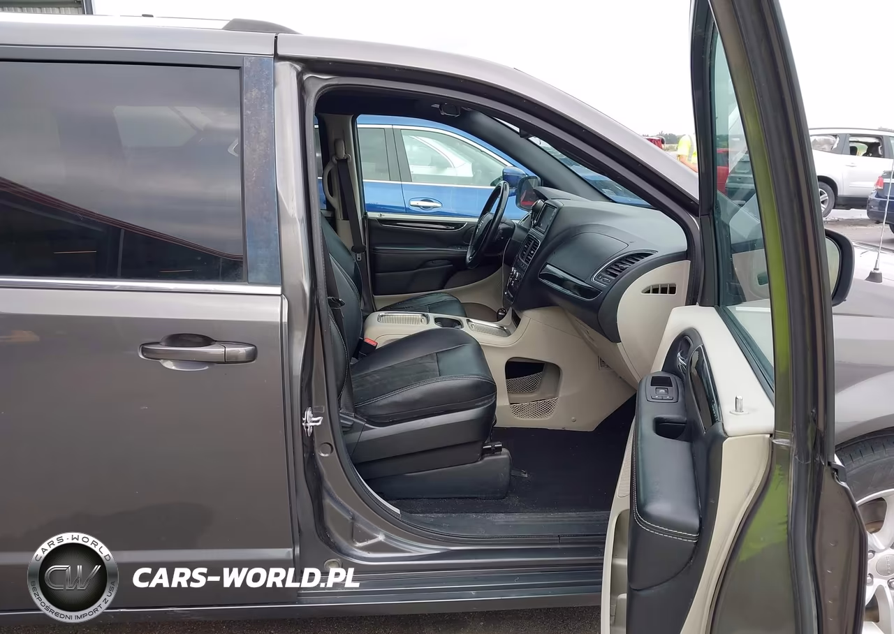 2019 Dodge Grand Caravan Sxt VIN:2C4RDGCG9KR631836 - 5