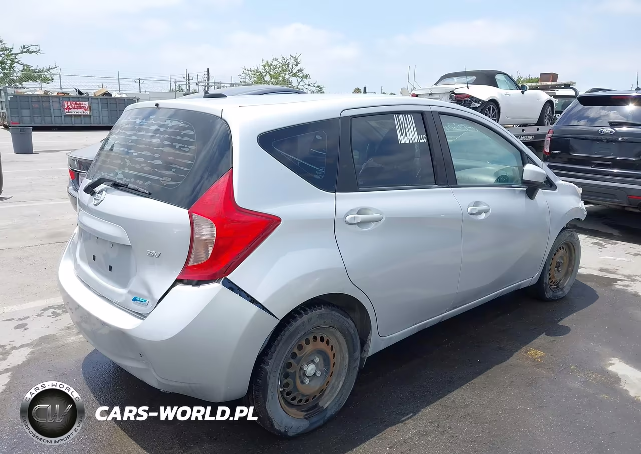 2016 Nissan Versa Note Sv VIN:3N1CE2CP8GL376948 - 4