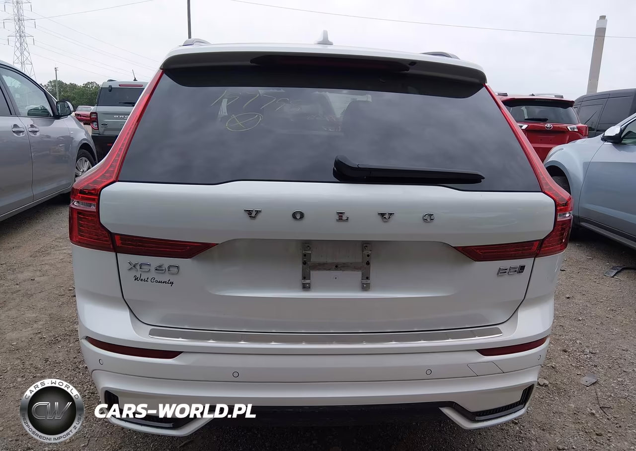 2025 Volvo Xc60 B5 Plus VIN:YV4M12RC9S1197798 - 16