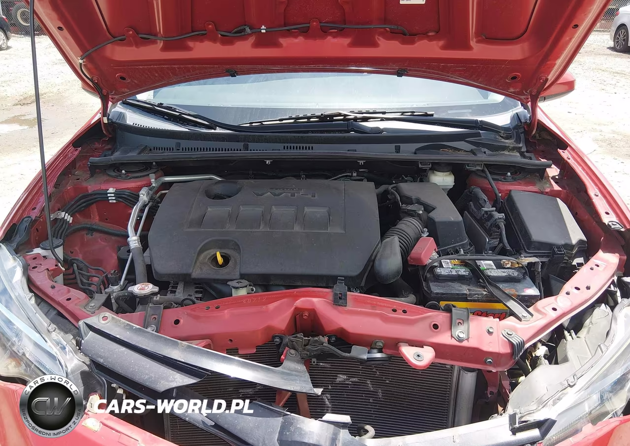 2018 Toyota Corolla Le VIN:5YFBURHE3JP824079 - 10