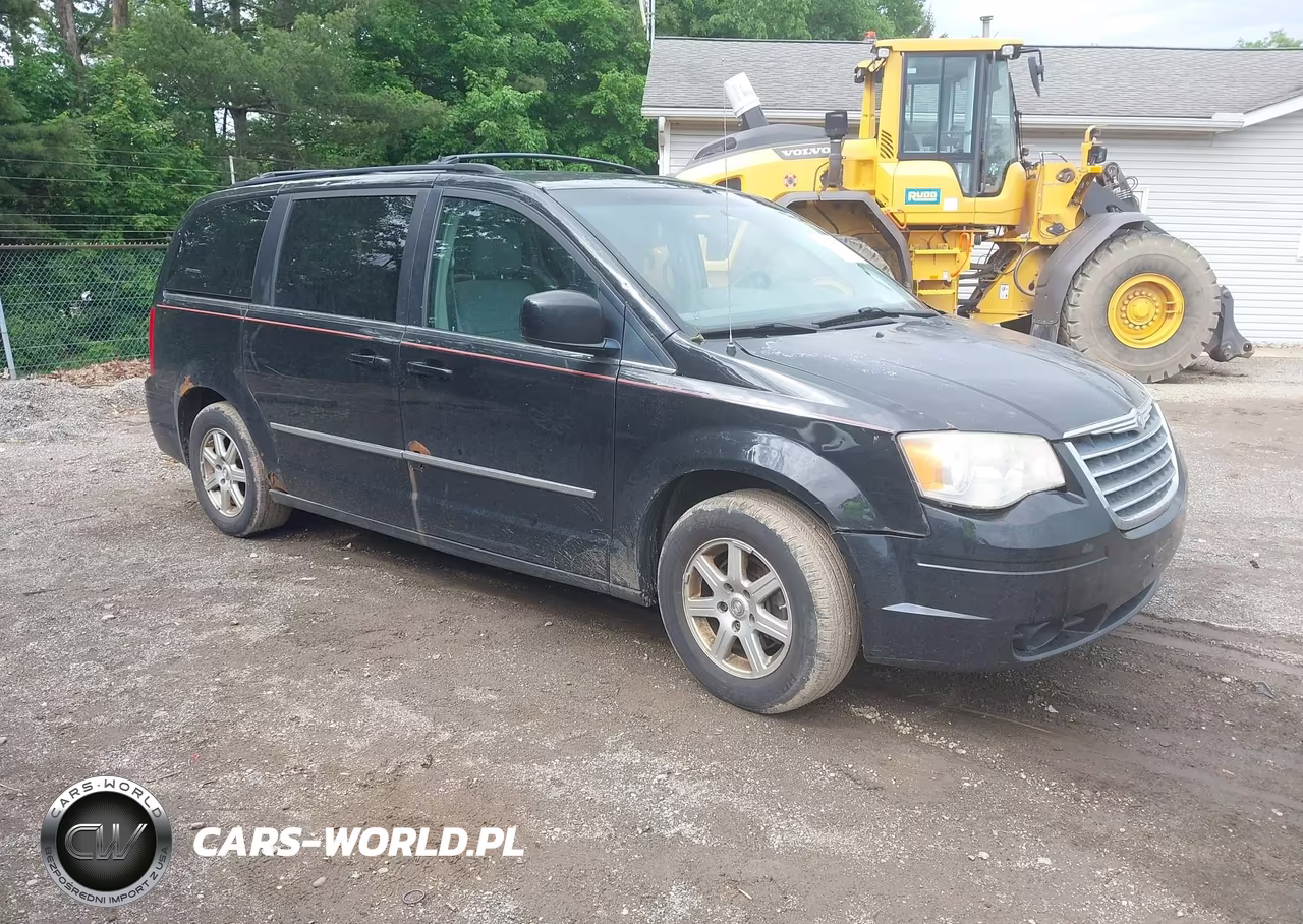 2010 Chrysler Town & Country Touring