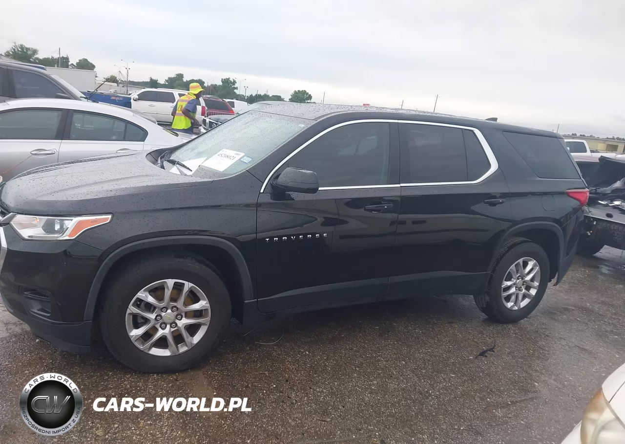 2018 Chevrolet Traverse Ls VIN:1GNERFKW3JJ237147 - 14