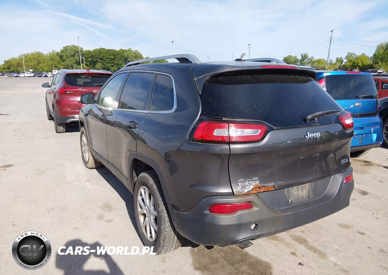 2014 Jeep Cherokee Latitude VIN:1C4PJMCB0EW219979 - 3
