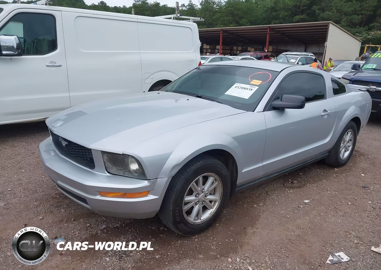 2007 Ford Mustang V6 Deluxe-V6 Premium VIN:1ZVFT80N475357235 - 2