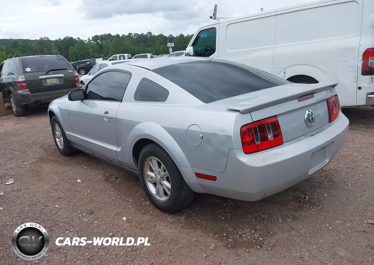 2007 Ford Mustang V6 Deluxe-V6 Premium VIN:1ZVFT80N475357235 - 3