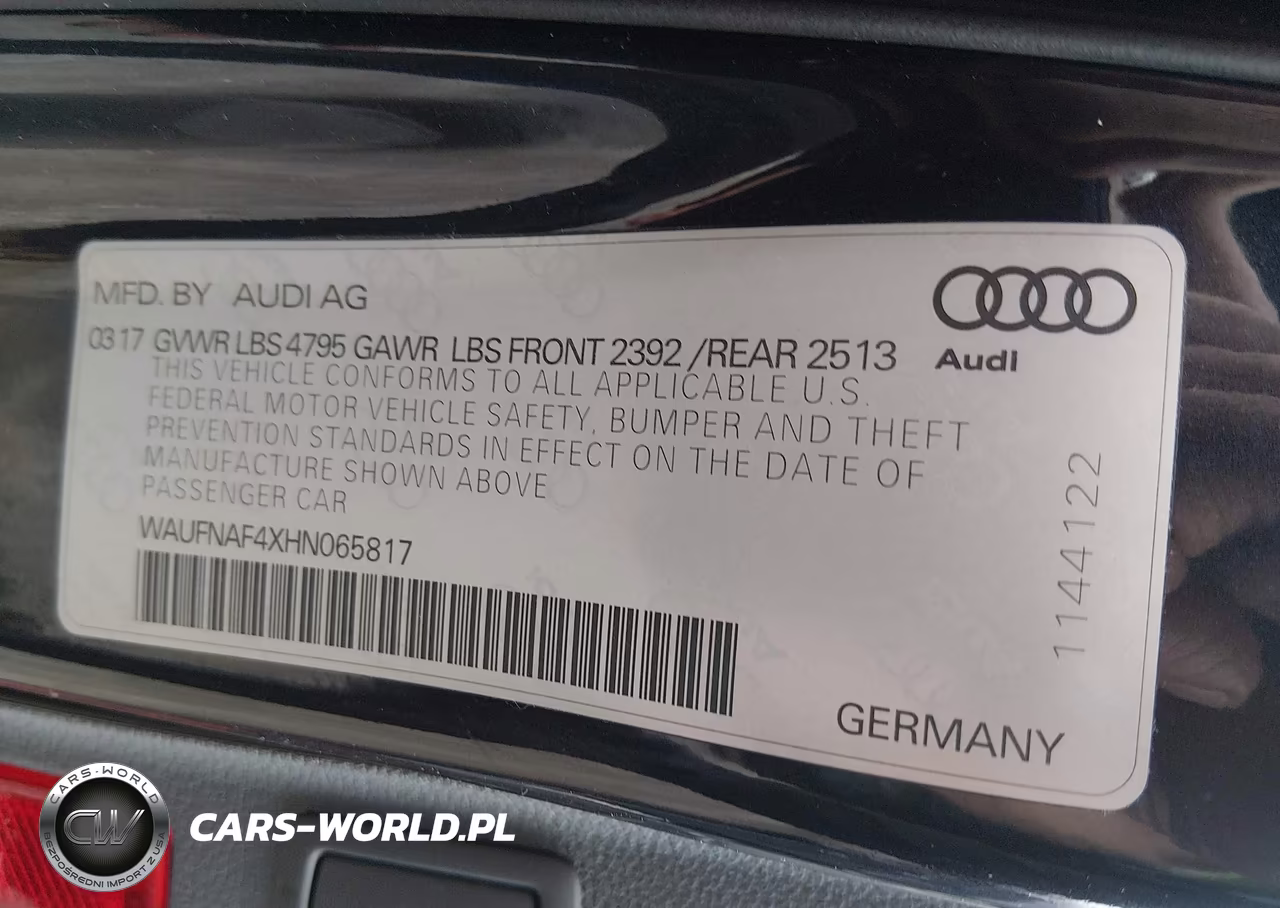 2017 Audi A4 2.0T Premium VIN:WAUFNAF4XHN065817 - 9