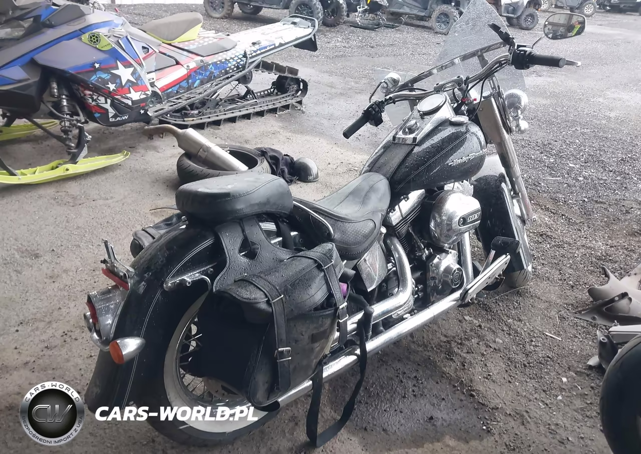 2016 Harley-Davidson Flstn Softail Deluxe VIN:1HD1JDV17GB014128 - 4