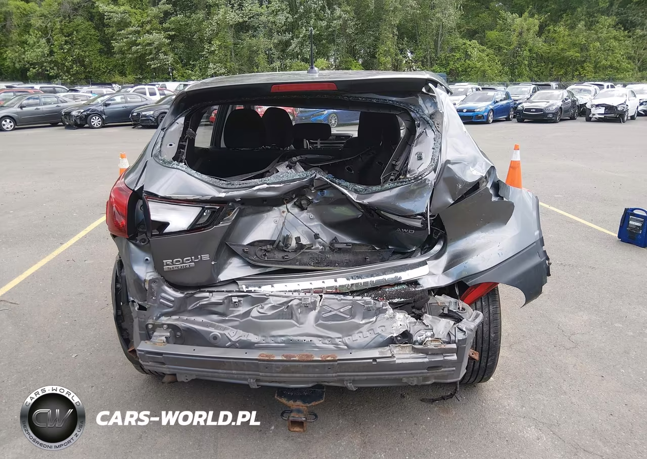 2018 Nissan Rogue Sport S VIN:JN1BJ1CR7JW289157 - 17