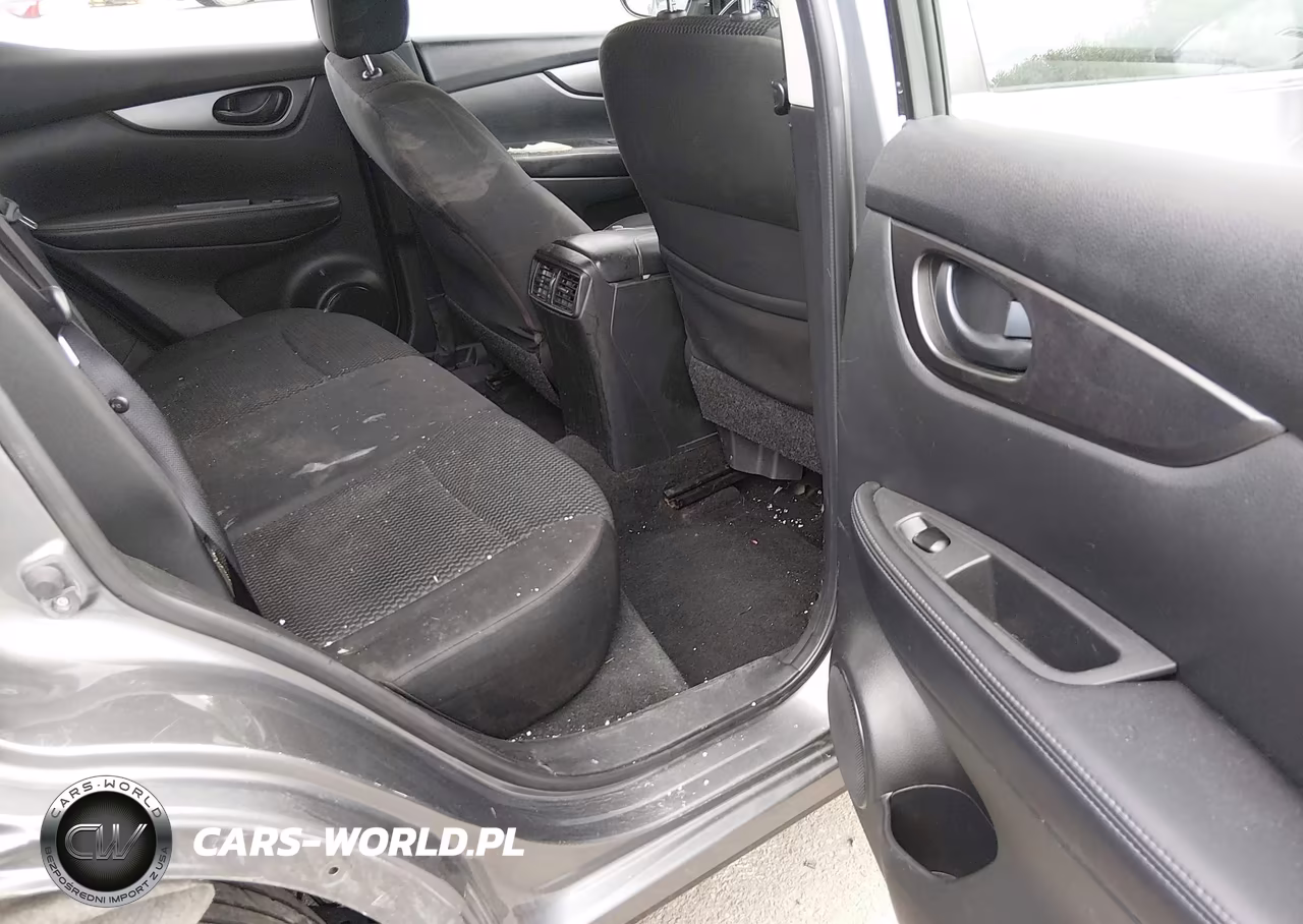 2018 Nissan Rogue Sport S VIN:JN1BJ1CR7JW289157 - 8