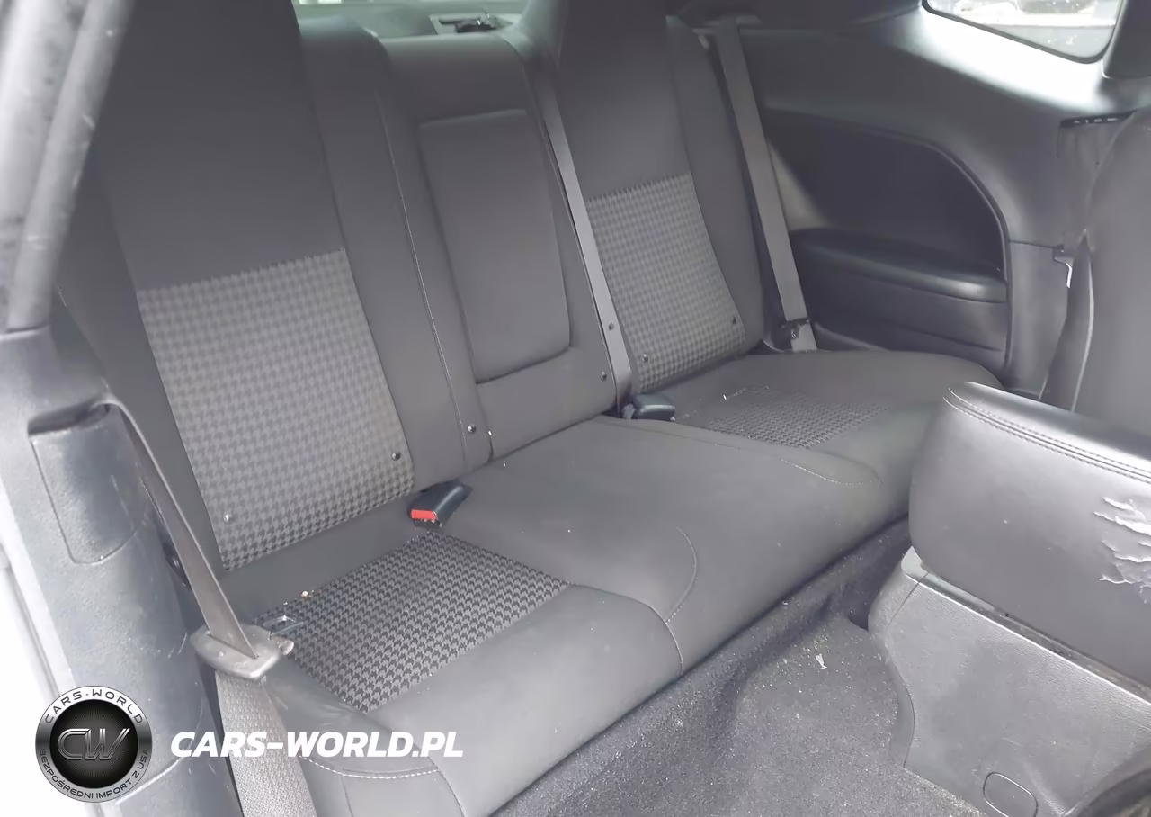 2019 Dodge Challenger R-T VIN:2C3CDZBT4KH641488 - 8