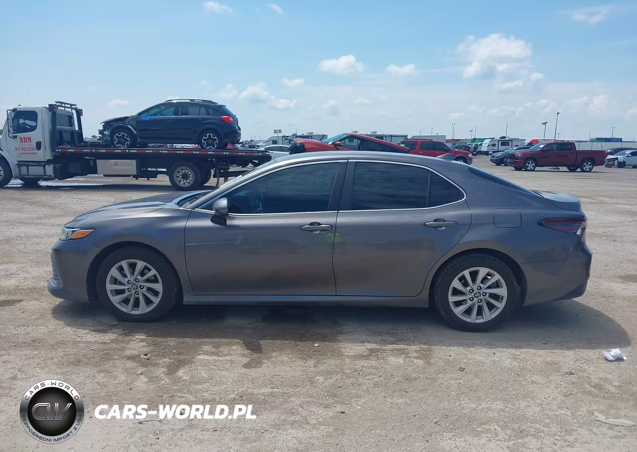 2024 Toyota Camry Le VIN:4T1C11AK8RU843882 - 14