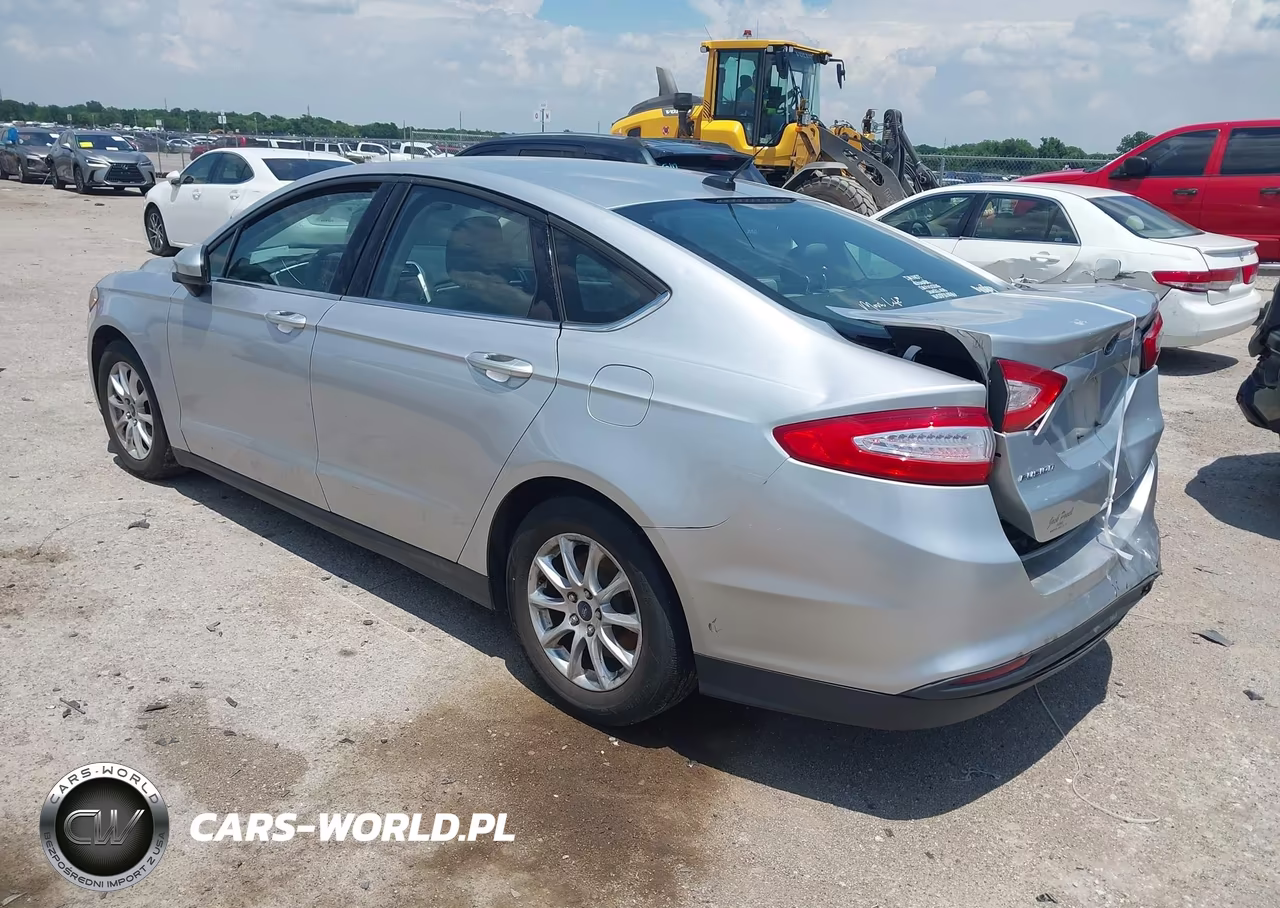 2016 Ford Fusion S VIN:3FA6P0G79GR258302 - 3