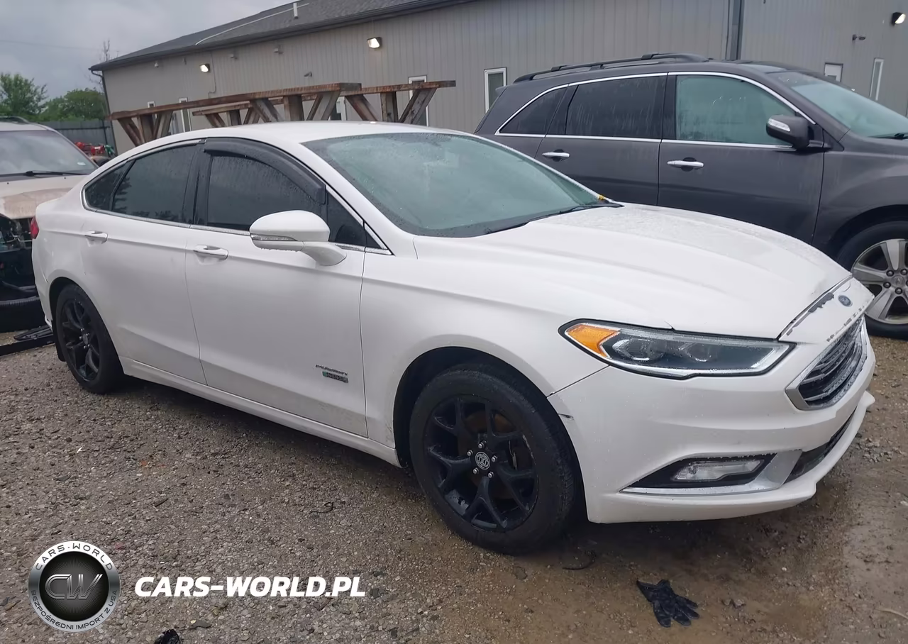 2017 Ford Fusion Energi Se Luxury – zdjęcie 1 z 16