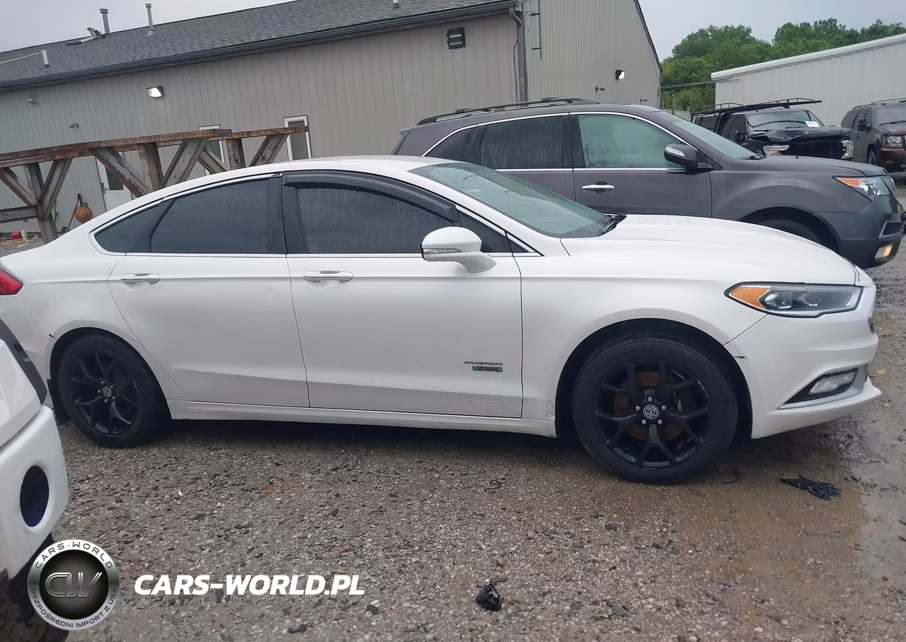 2017 Ford Fusion Energi Se Luxury VIN:3FA6P0PU2HR345319 - 13