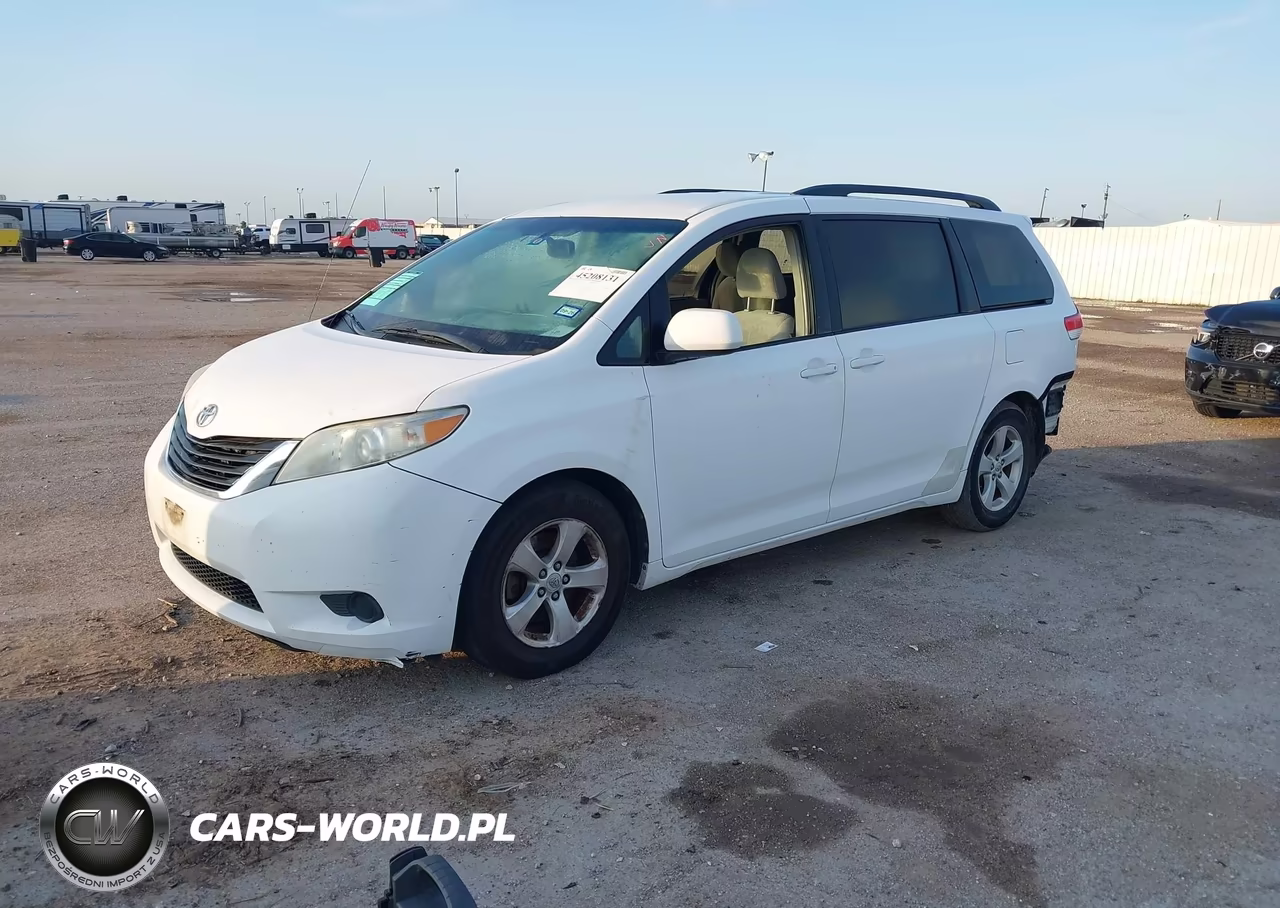 2011 Toyota Sienna Le V6 VIN:5TDKK3DC8BS072637 - 2