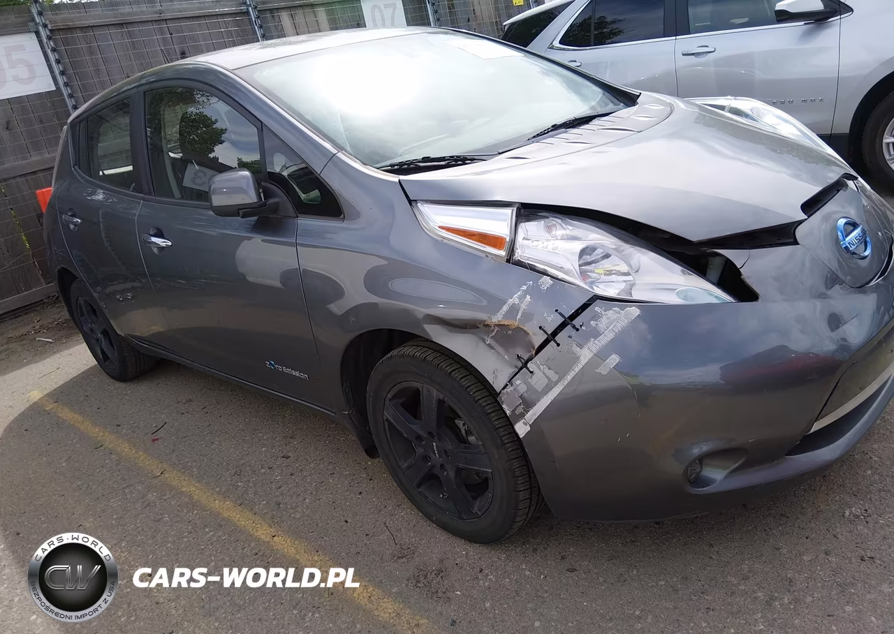2016 Nissan Leaf S