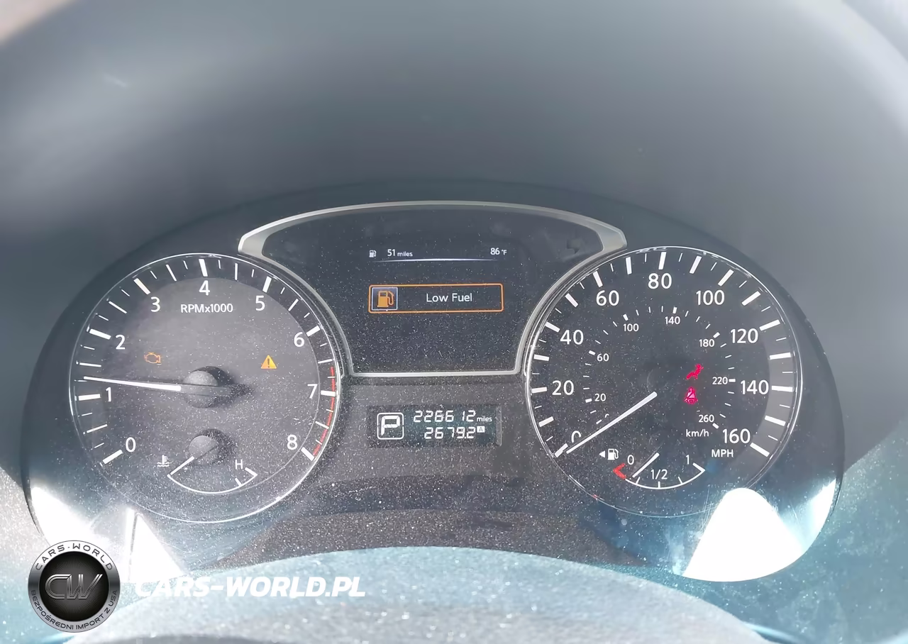 2014 Nissan Altima 2.5 S VIN:1N4AL3AP6EN250643 - 7
