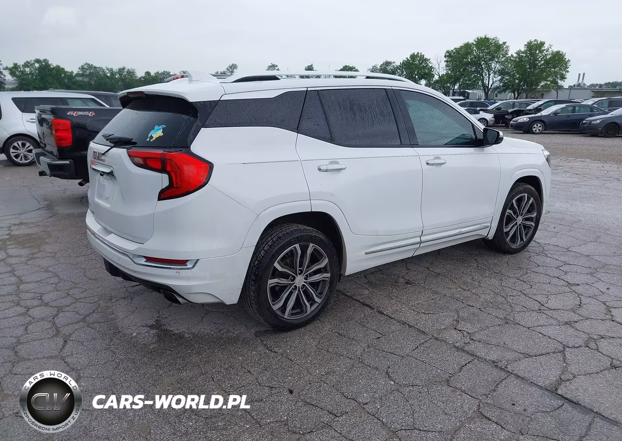 2018 GMC Terrain Denali VIN:3GKALSEX7JL414009 - 4