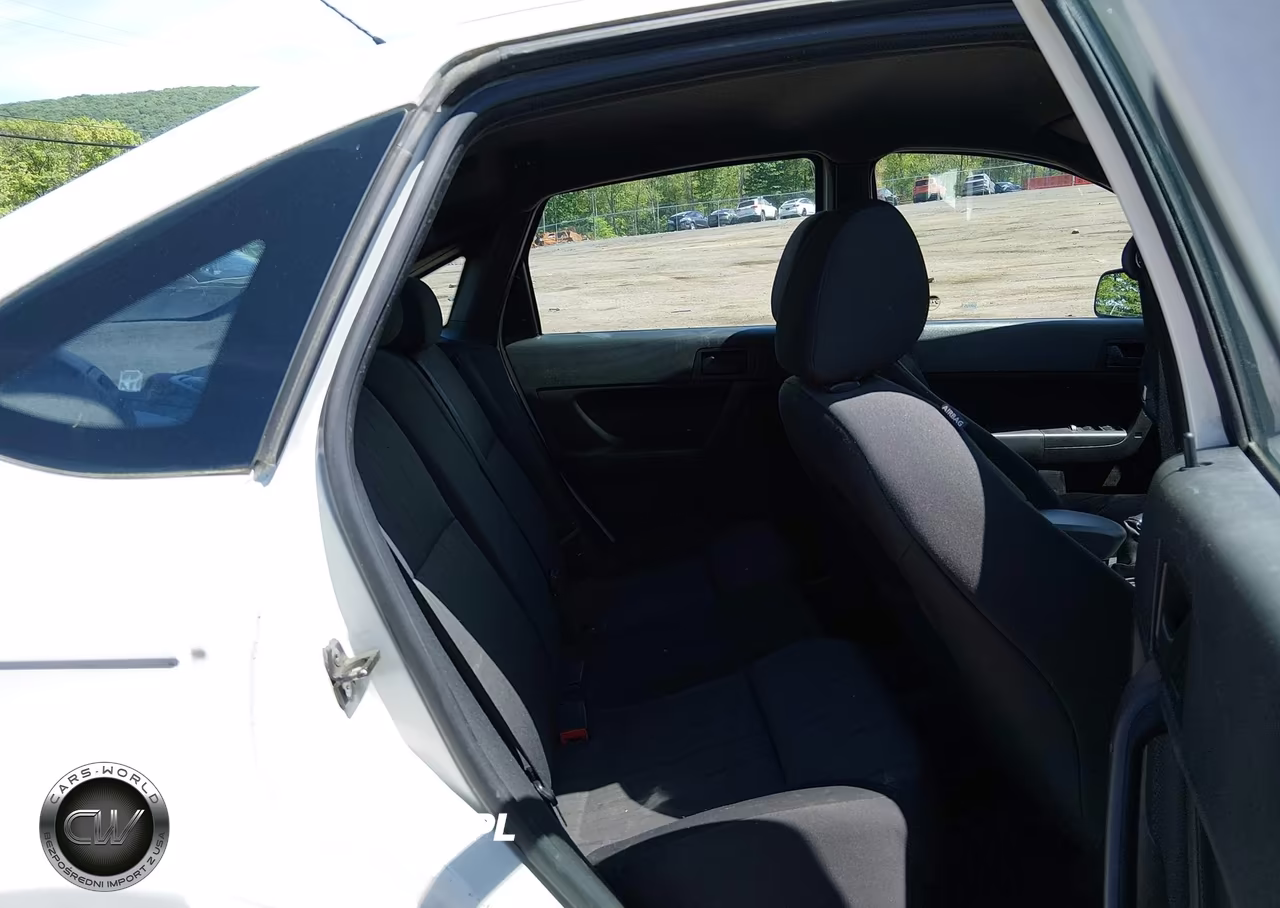 2010 Ford Focus Se VIN:1FAHP3FN9AW224262 - 8