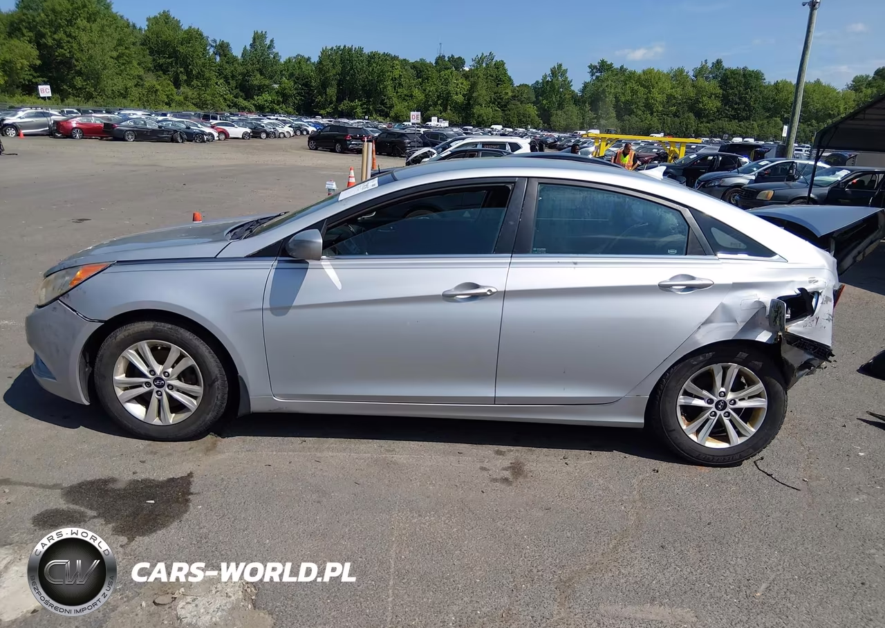 2011 Hyundai Sonata Gls VIN:5NPEB4AC1BH186895 - 14